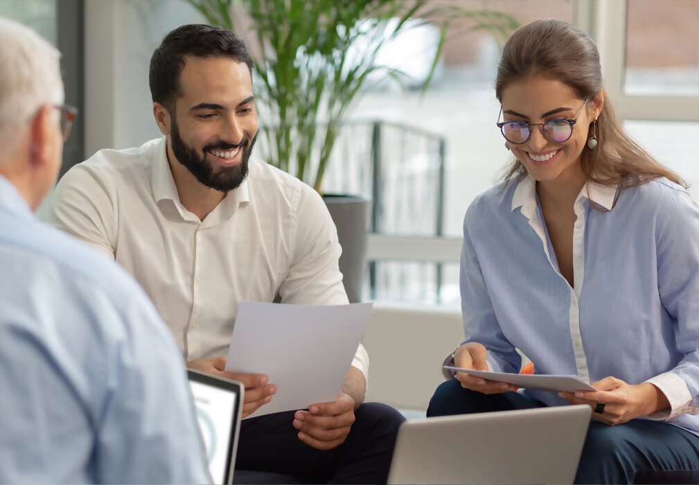 Manage, trade and report on multiple accounts from a single master account.